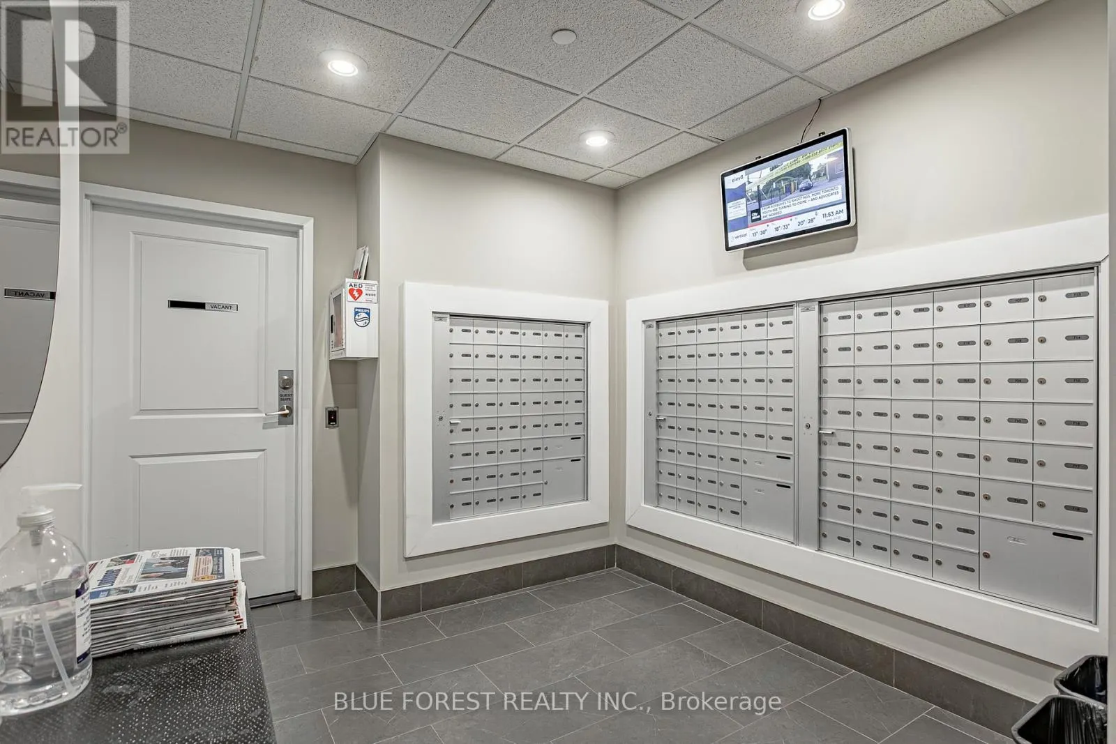 406 - 1200 COMMISSIONERS ROAD W, #406