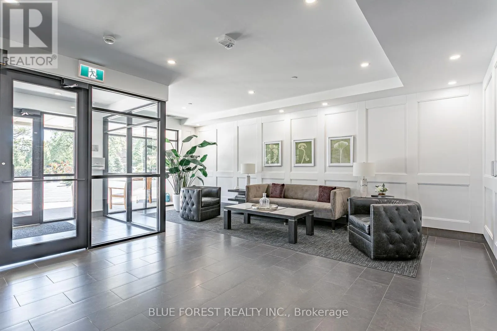 406 - 1200 COMMISSIONERS ROAD W, #406