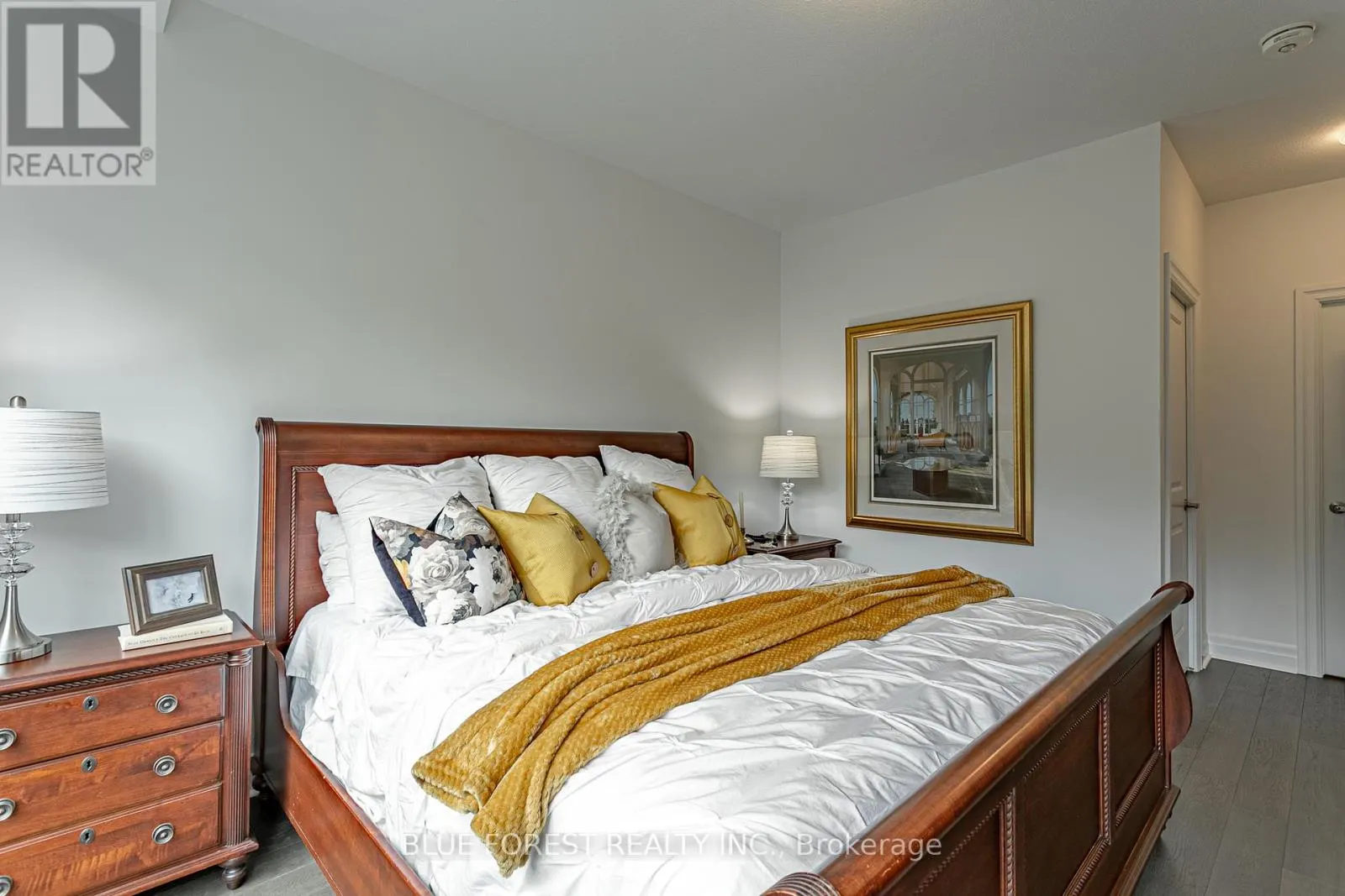 406 - 1200 COMMISSIONERS ROAD W, #406