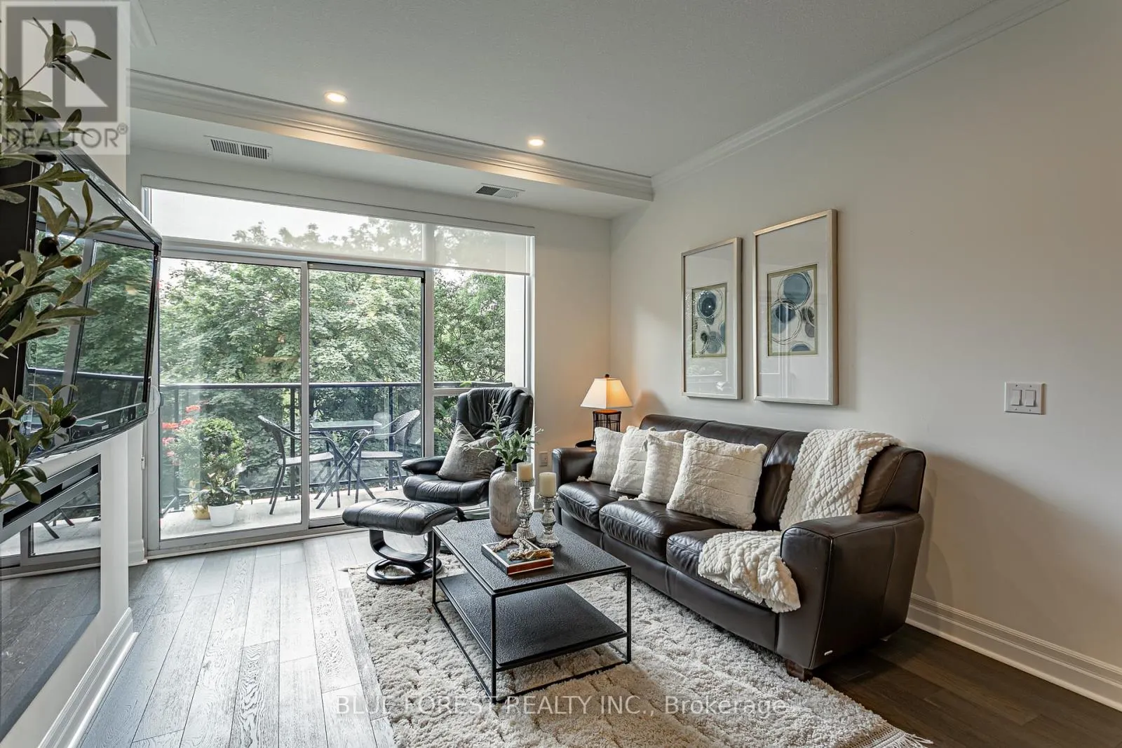 406 - 1200 COMMISSIONERS ROAD W, #406
