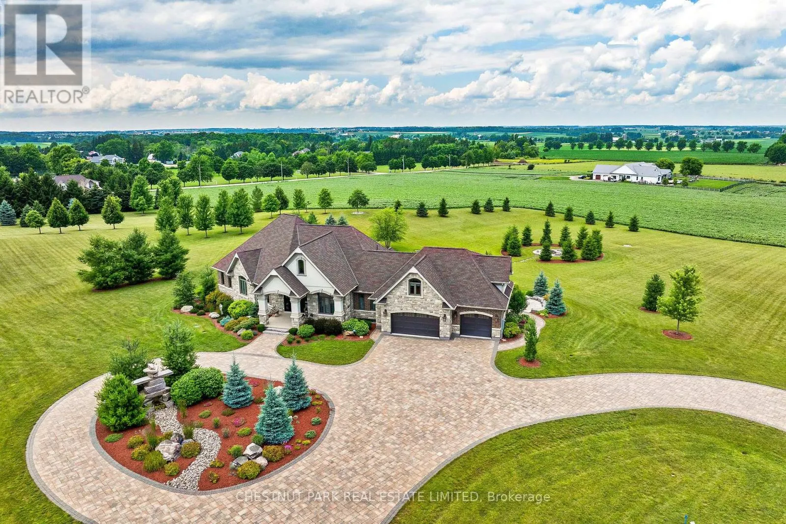 46 ANITA DRIVE