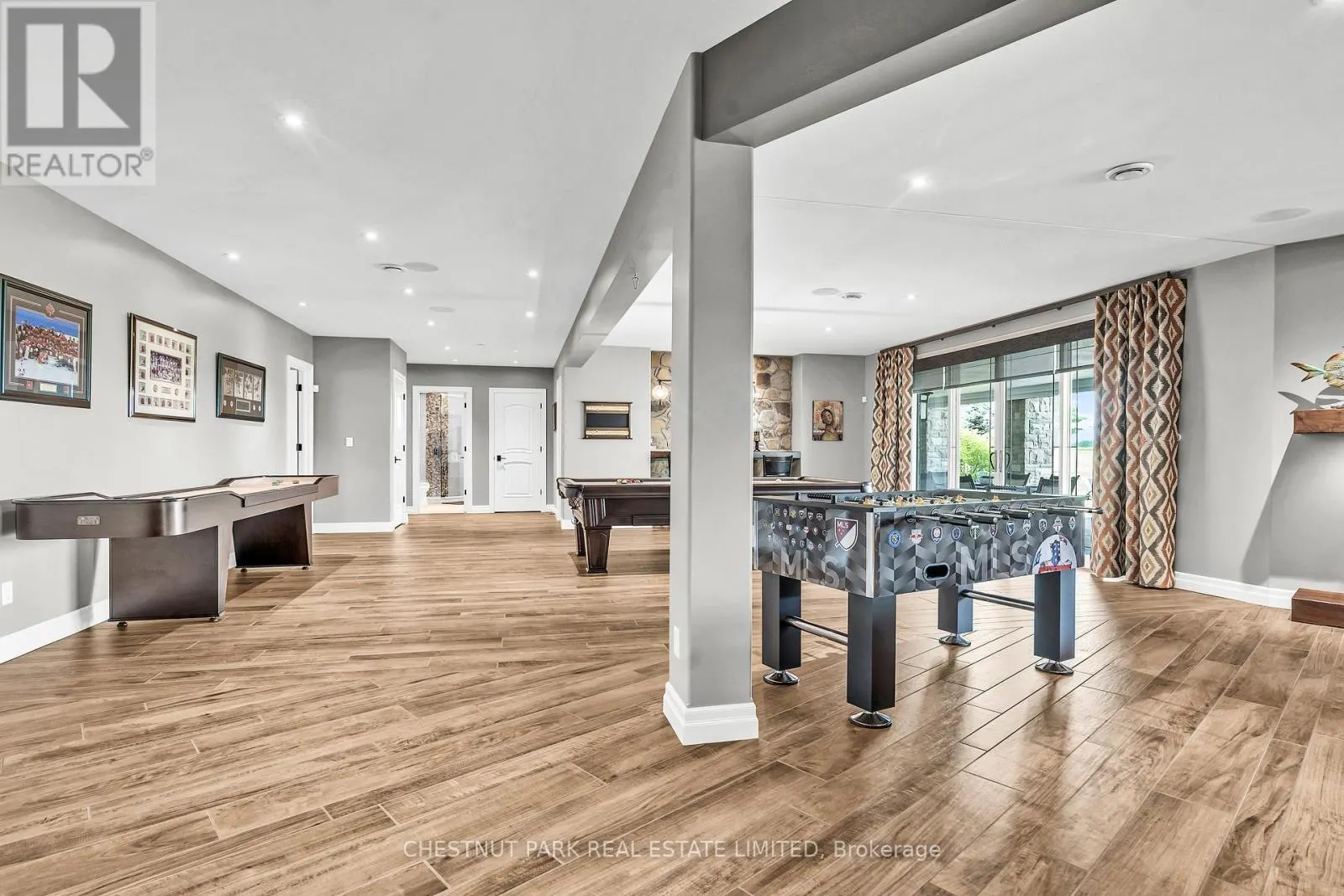 46 ANITA DRIVE