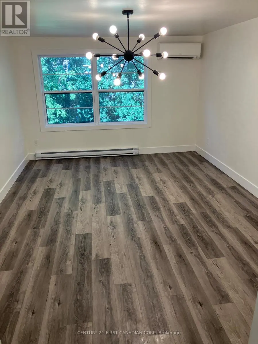 36 - 105 ANDOVER DRIVE, #36