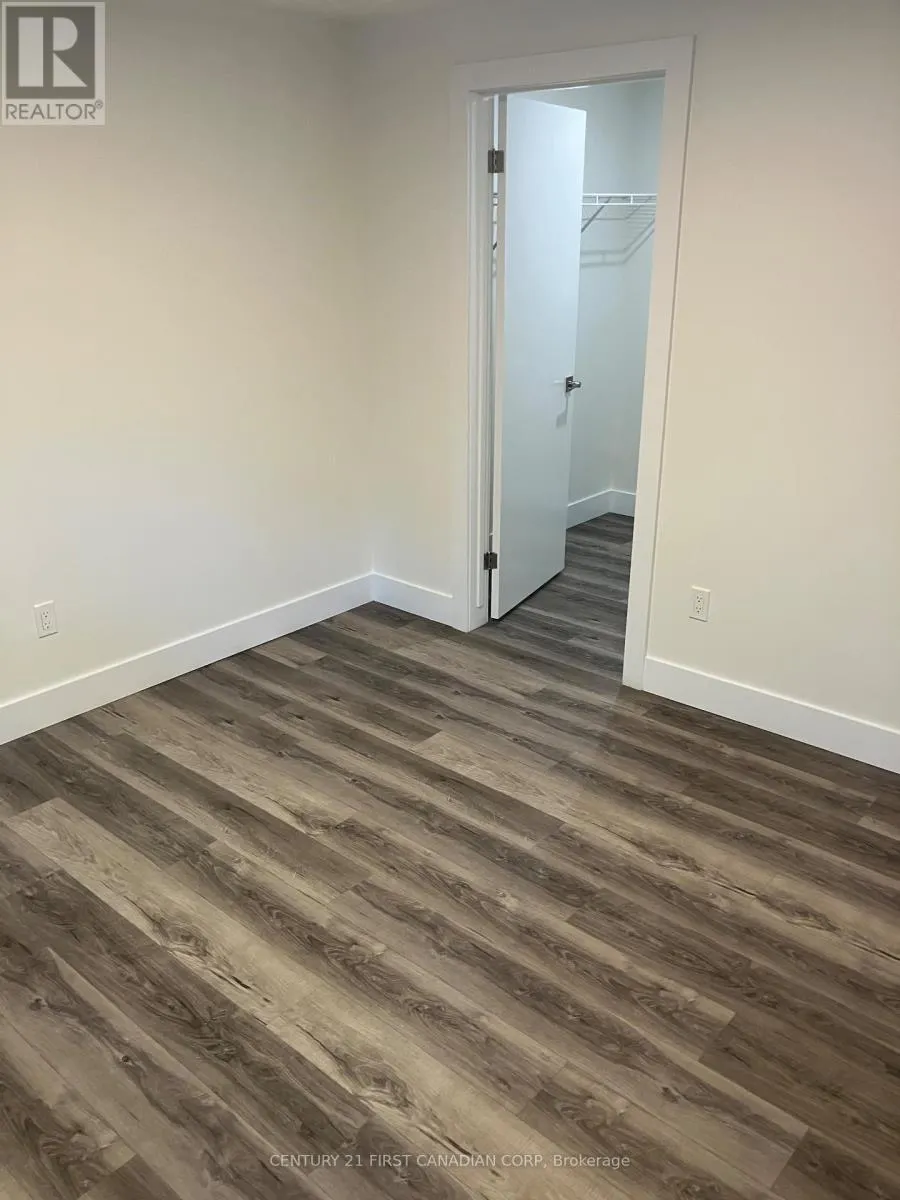 36 - 105 ANDOVER DRIVE, #36