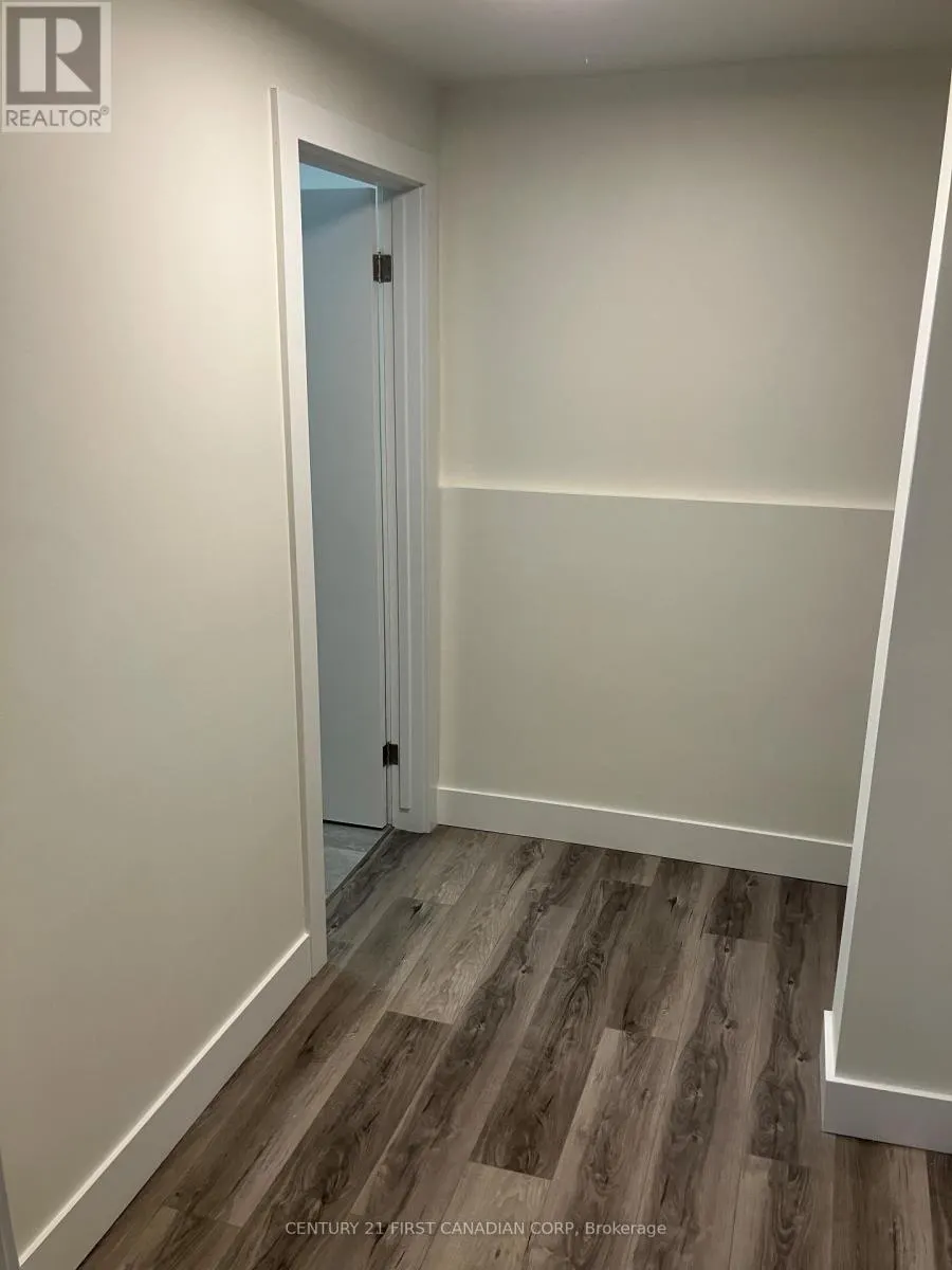 36 - 105 ANDOVER DRIVE, #36