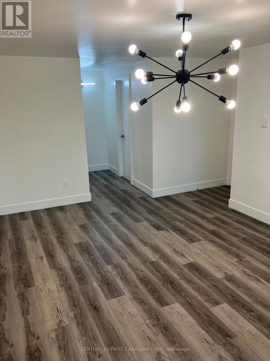 36 - 105 ANDOVER DRIVE, #36