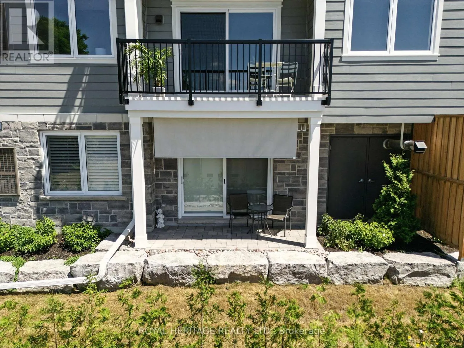 103 - 19 HAMPTON LANE, #103