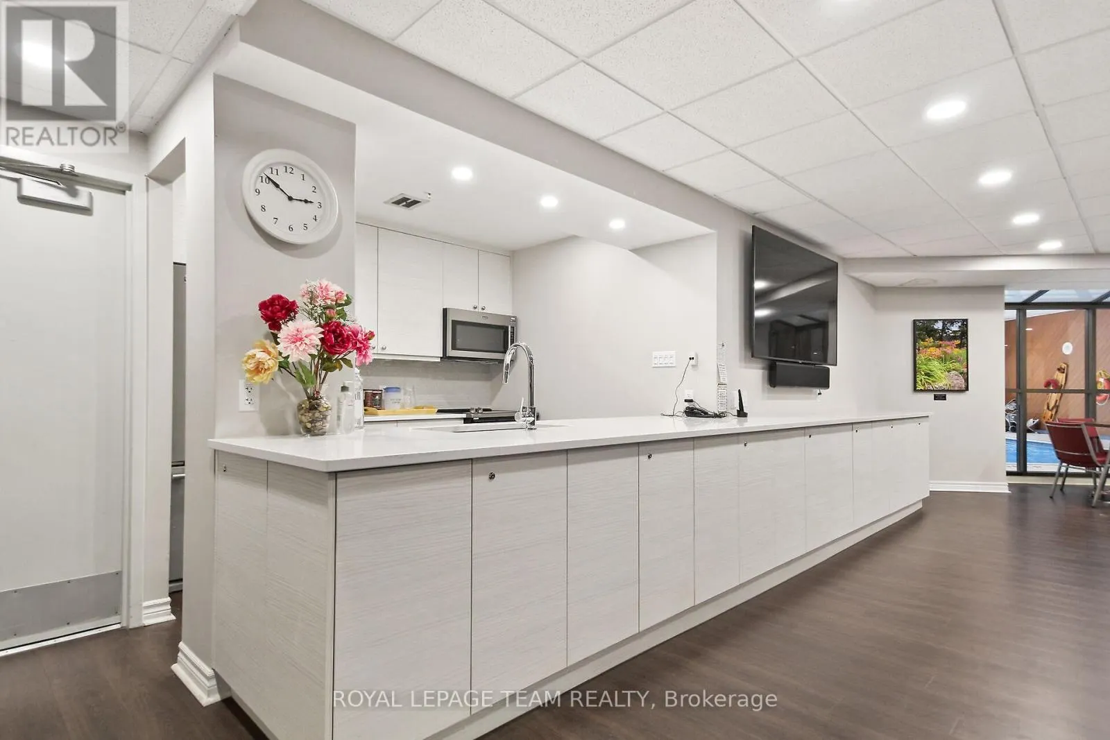1103 - 1025 RICHMOND ROAD