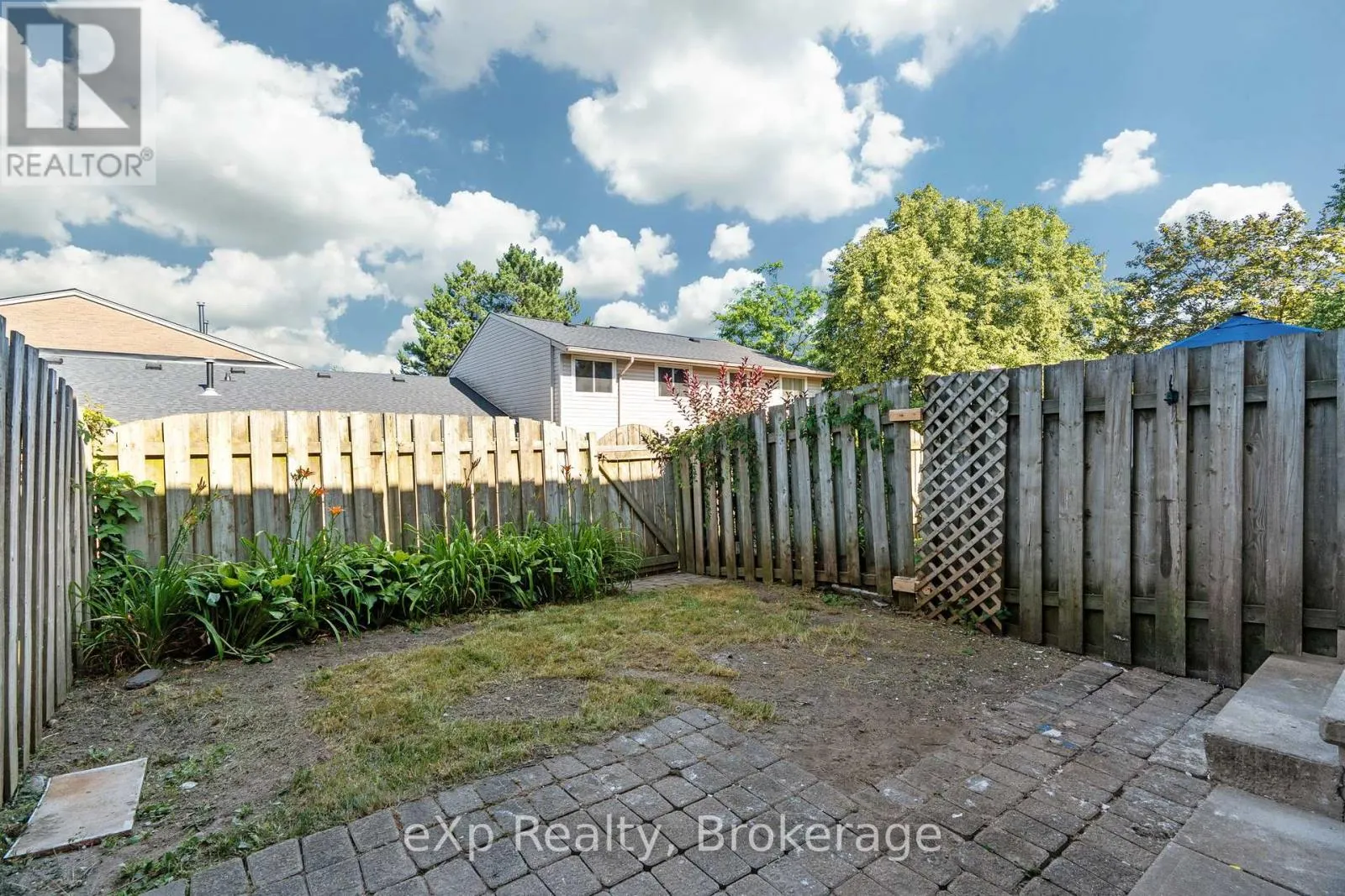 38 - 88 AVONWOOD DRIVE, #38