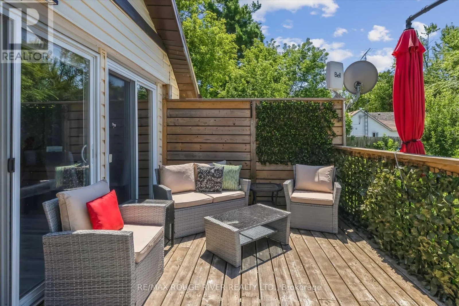 3 - 22 LAKE ROAD, #3