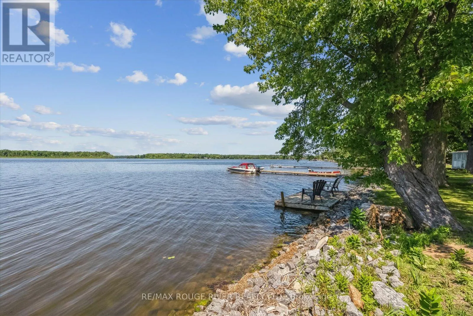 3 - 22 LAKE ROAD, #3