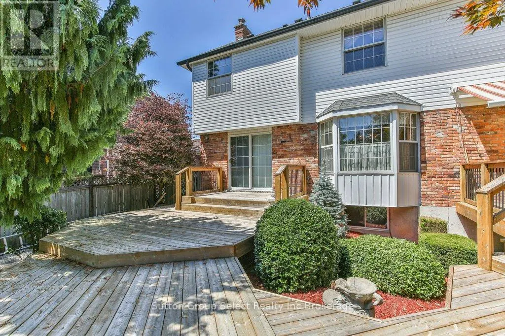 834 BERKSHIRE DRIVE