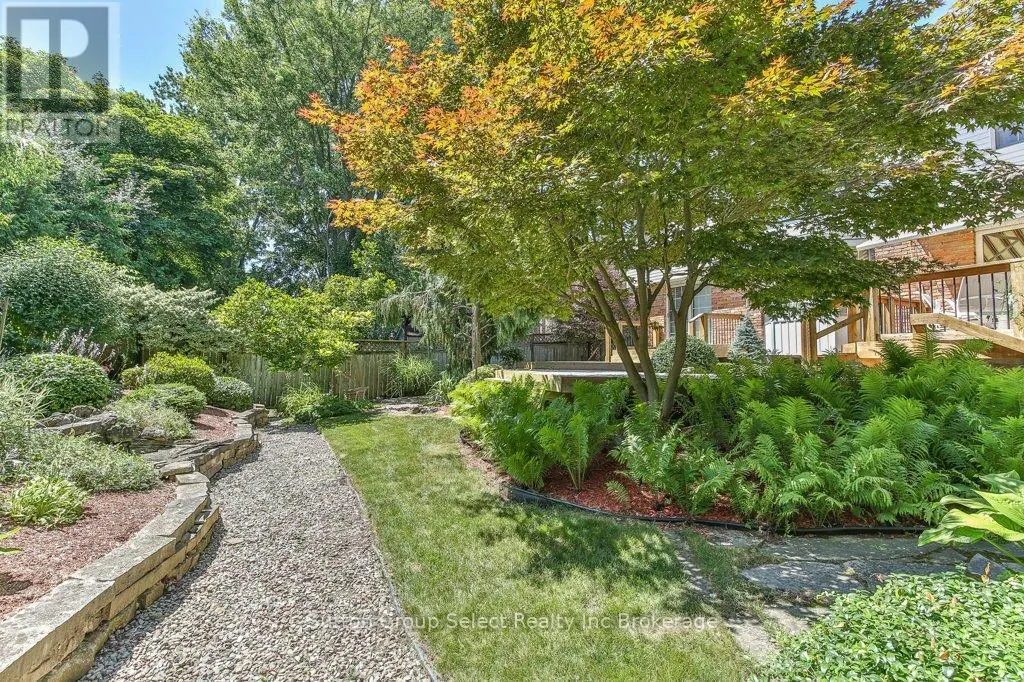 834 BERKSHIRE DRIVE