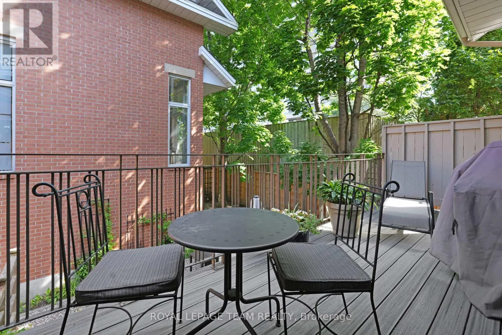 201 CLEARVIEW AVENUE