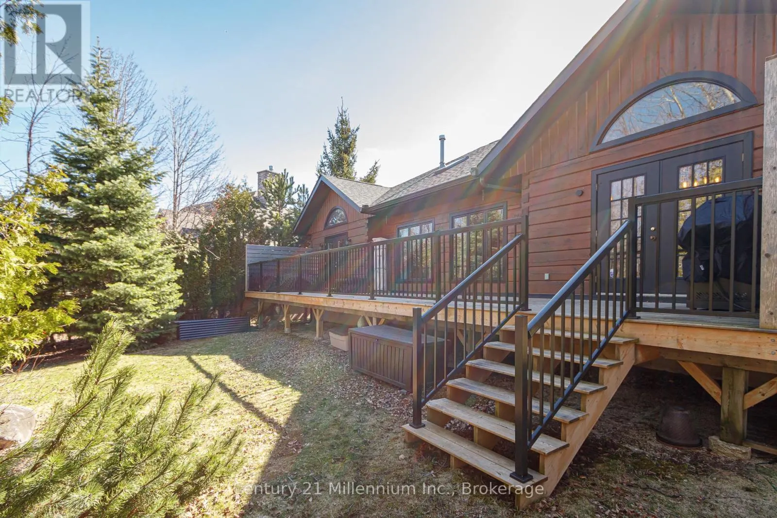 108 CORTINA CRESCENT