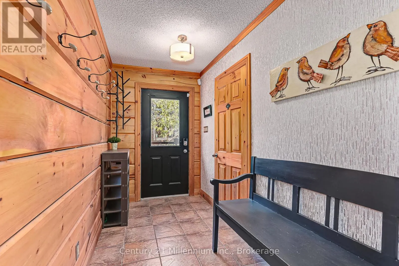 108 CORTINA CRESCENT