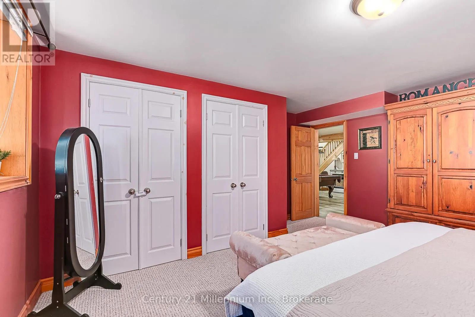108 CORTINA CRESCENT