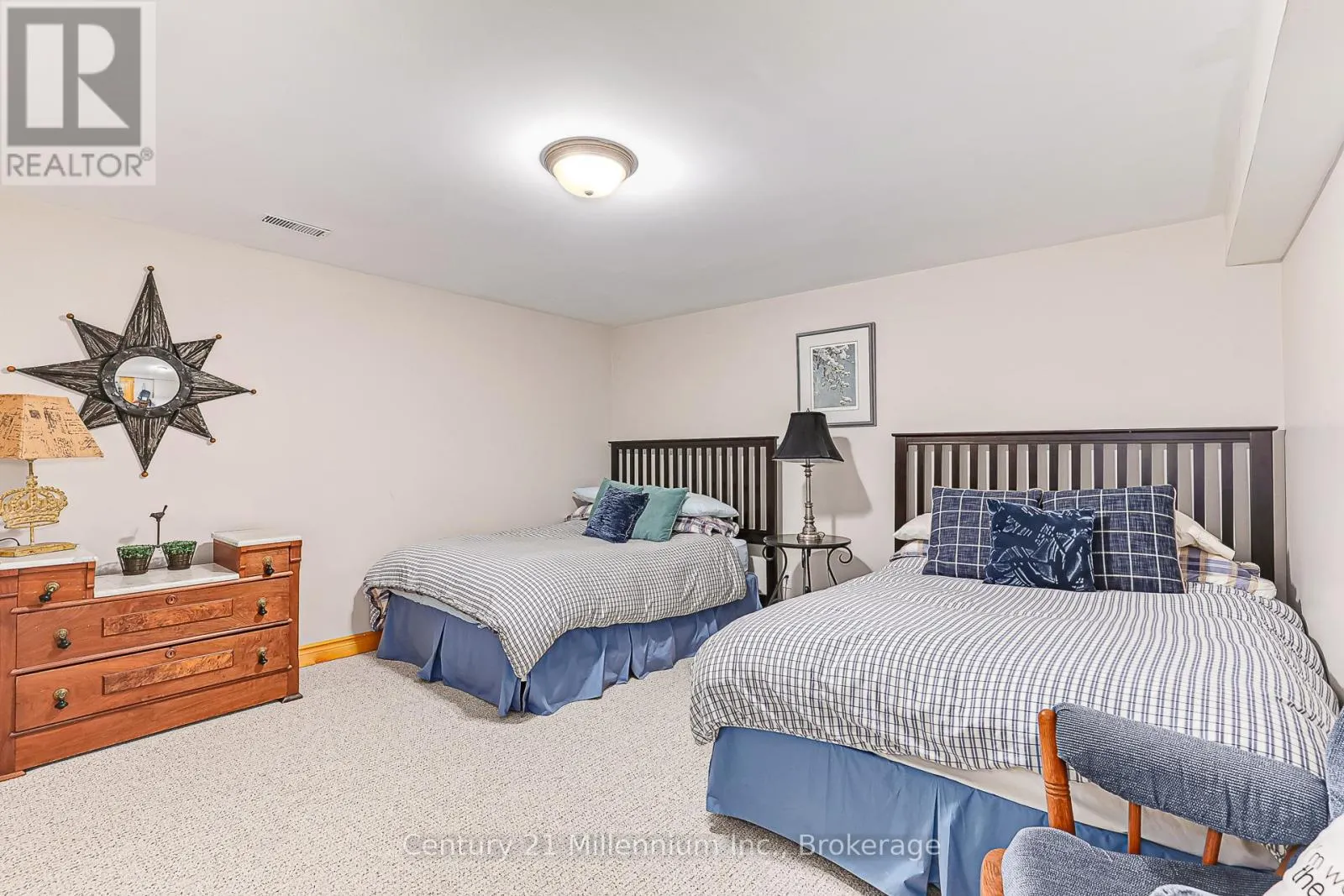 108 CORTINA CRESCENT