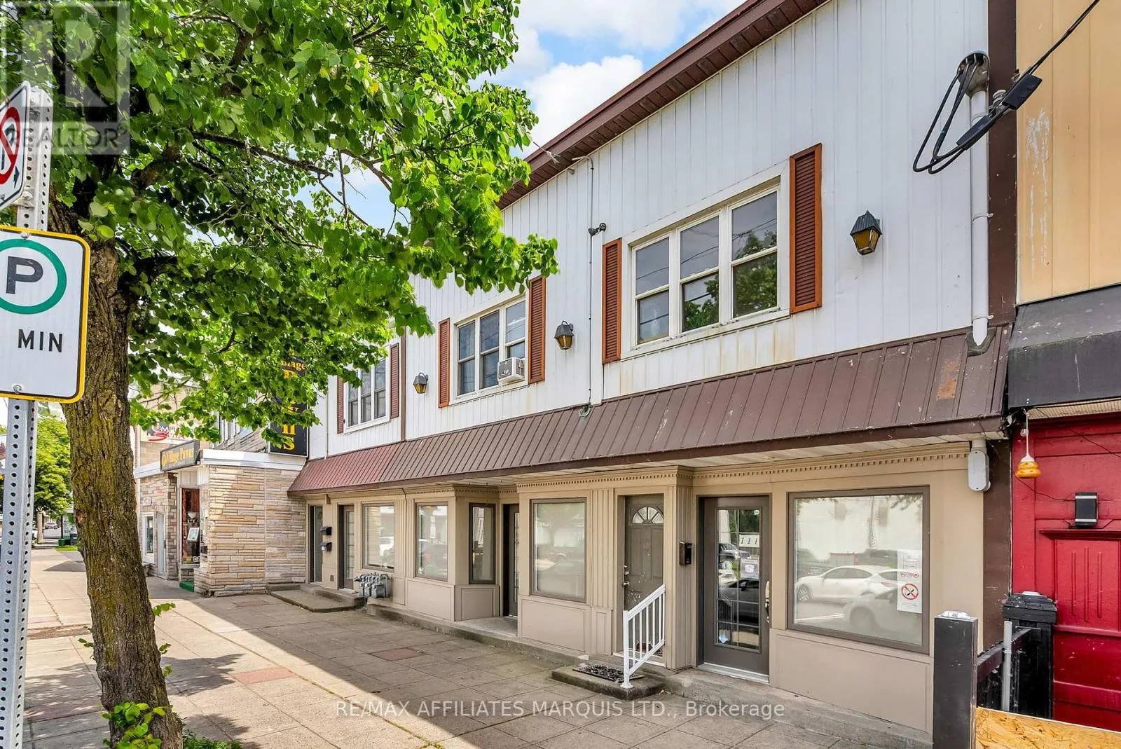 111 MONTREAL ROAD