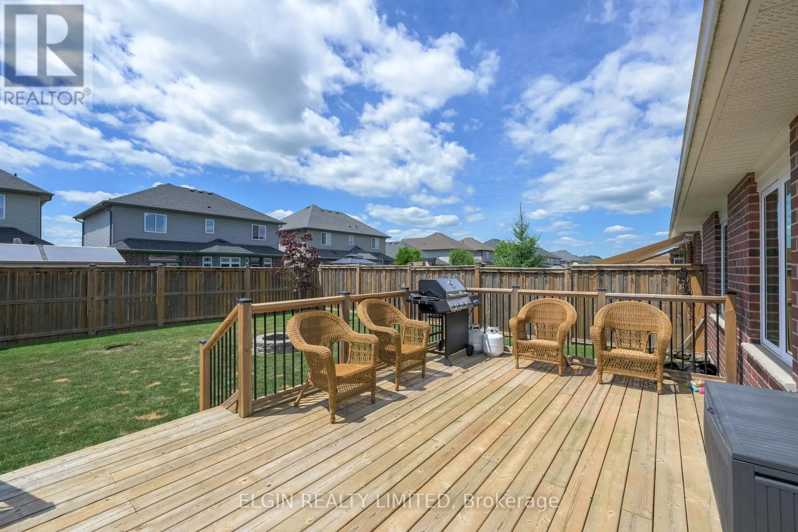 24 ASHBERRY PLACE