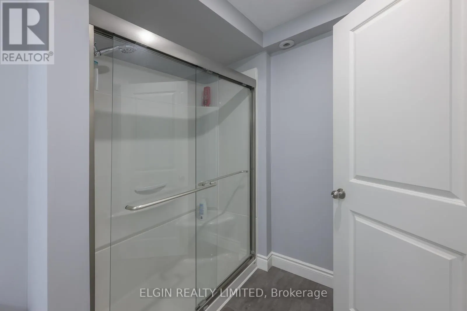 24 ASHBERRY PLACE