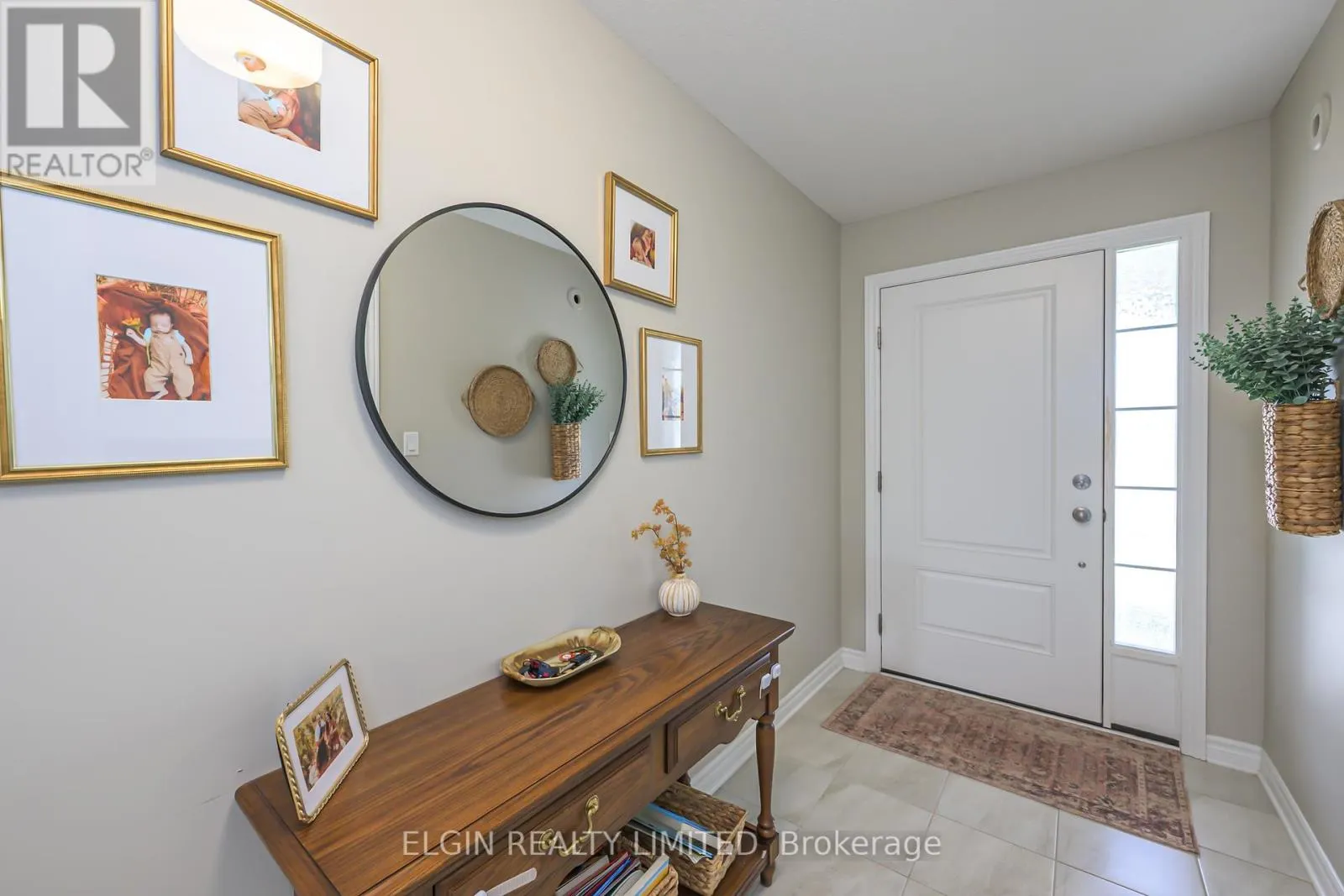 24 ASHBERRY PLACE
