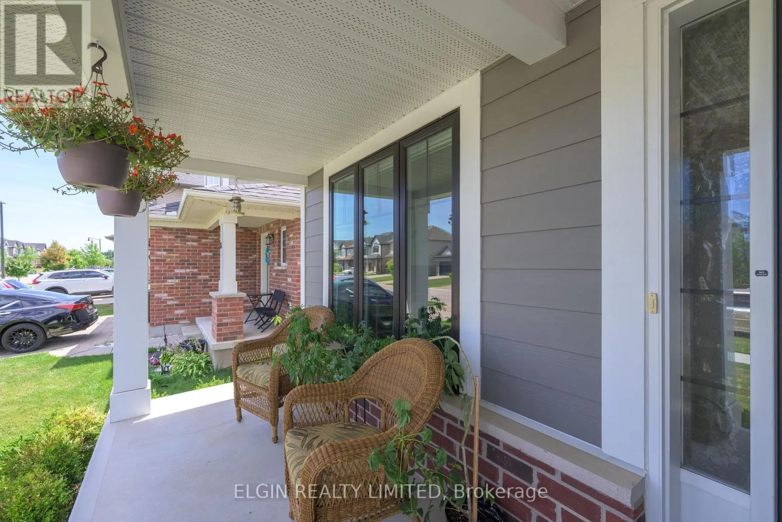 24 ASHBERRY PLACE
