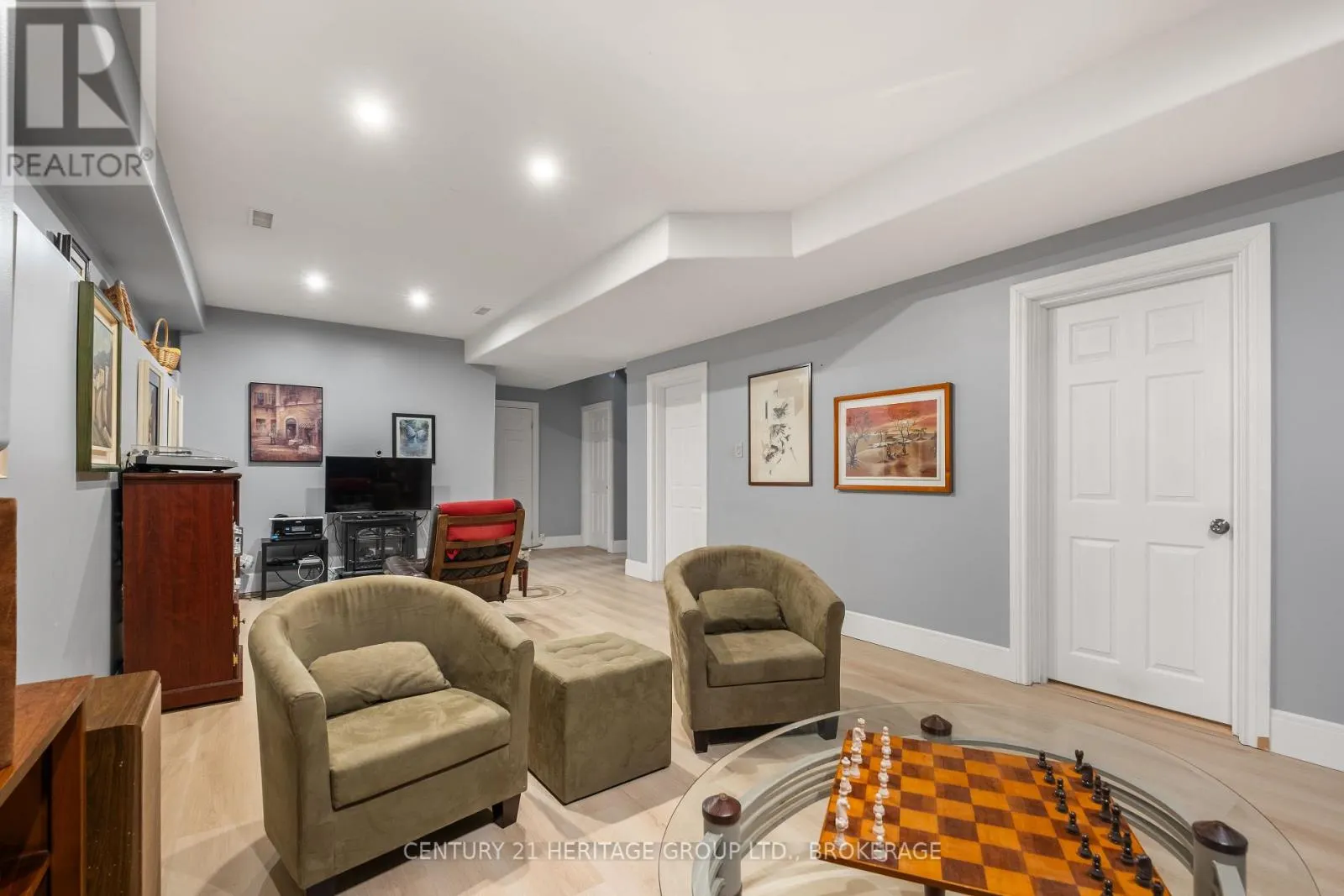 4342 COLEBROOK ROAD