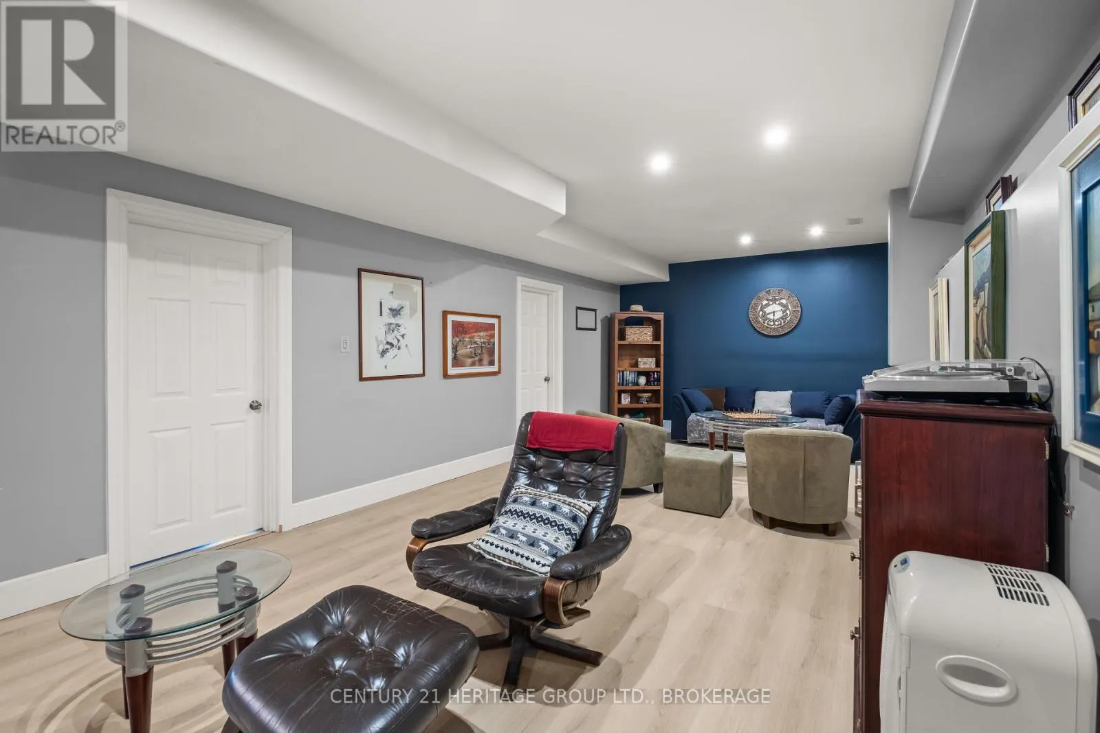 4342 COLEBROOK ROAD