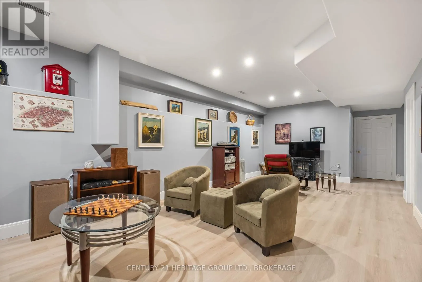 4342 COLEBROOK ROAD