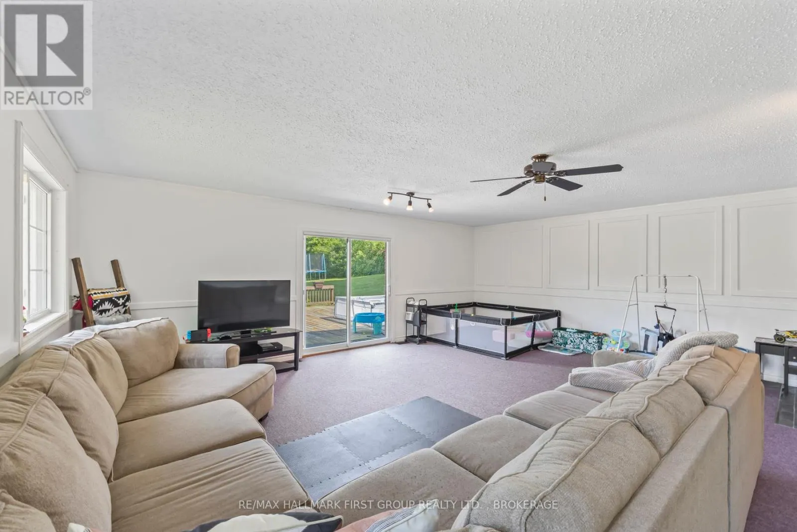 1086 MOON ROAD