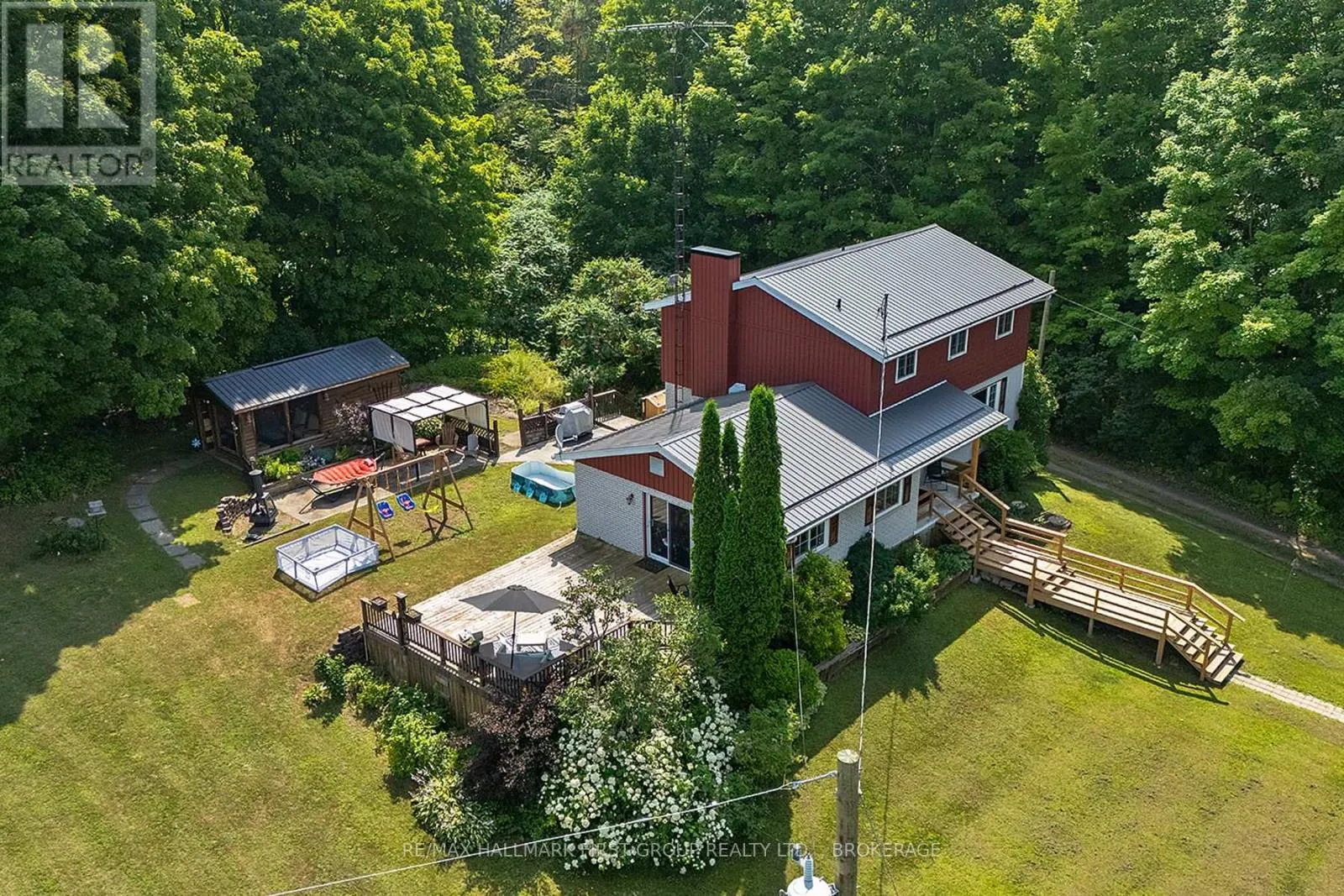 1086 MOON ROAD