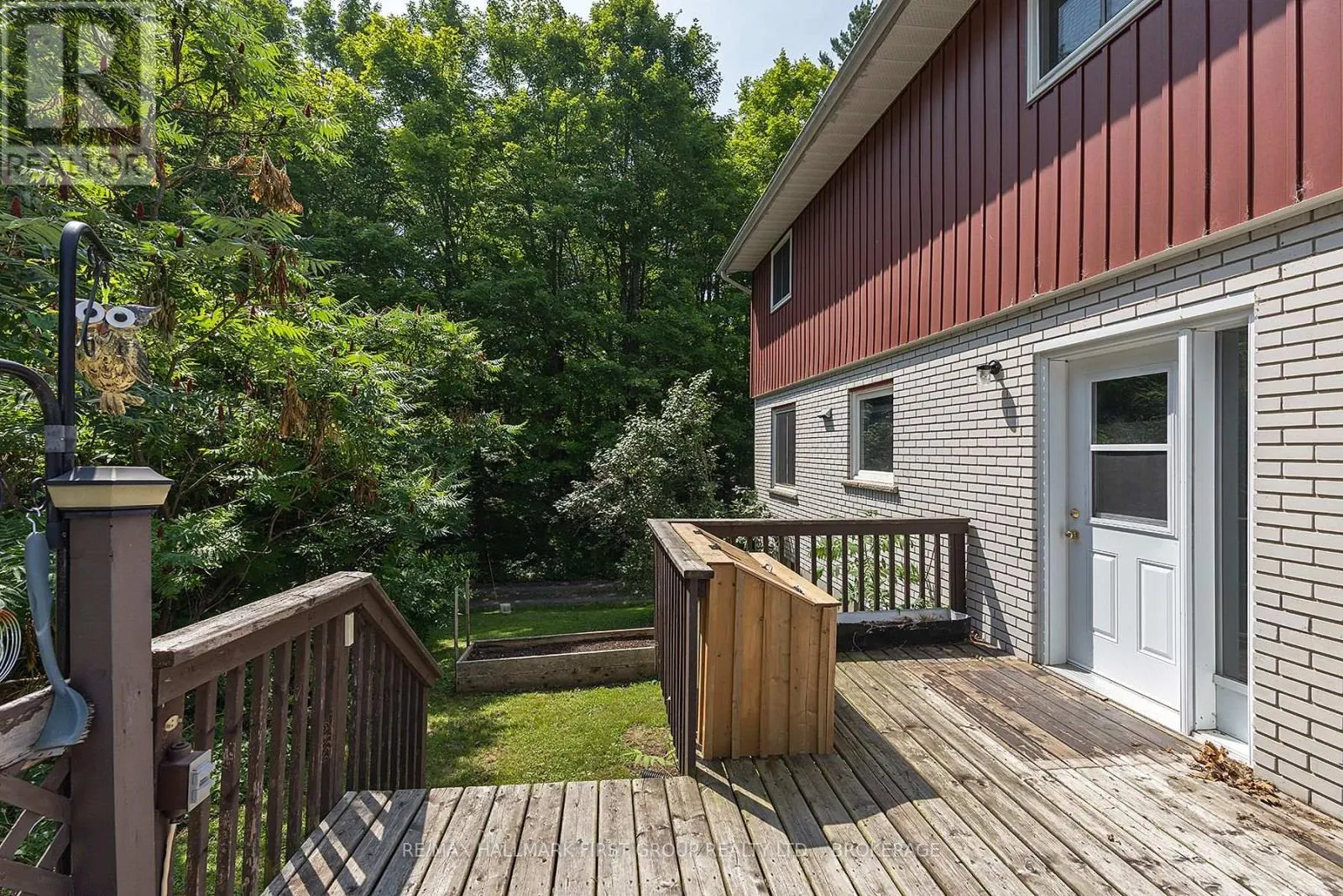 1086 MOON ROAD