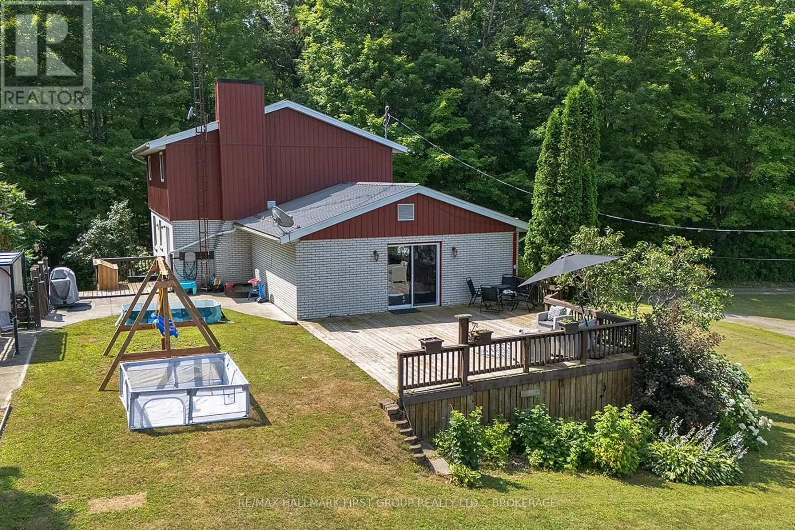 1086 MOON ROAD