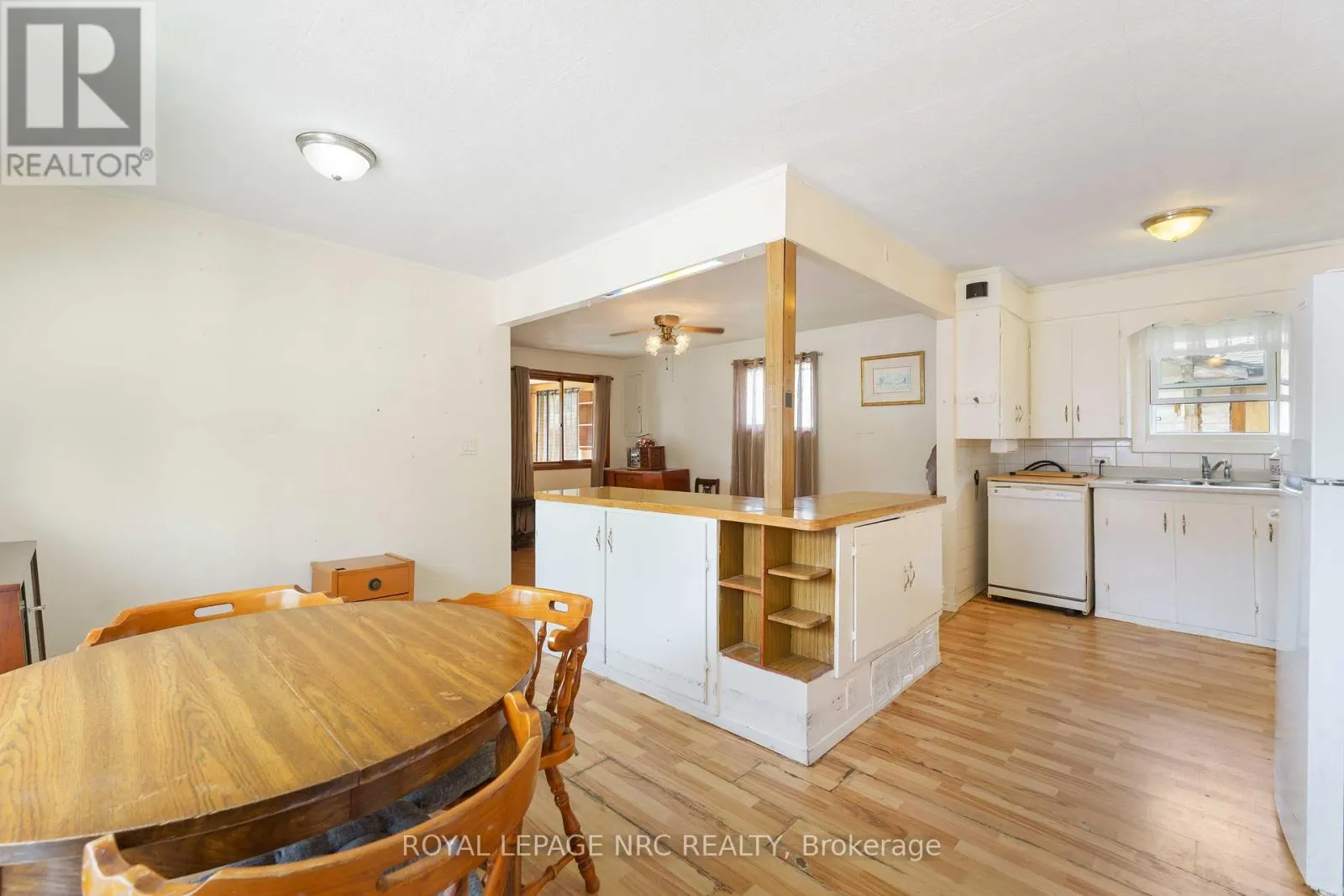 16 CAMBRIDGE ROAD E