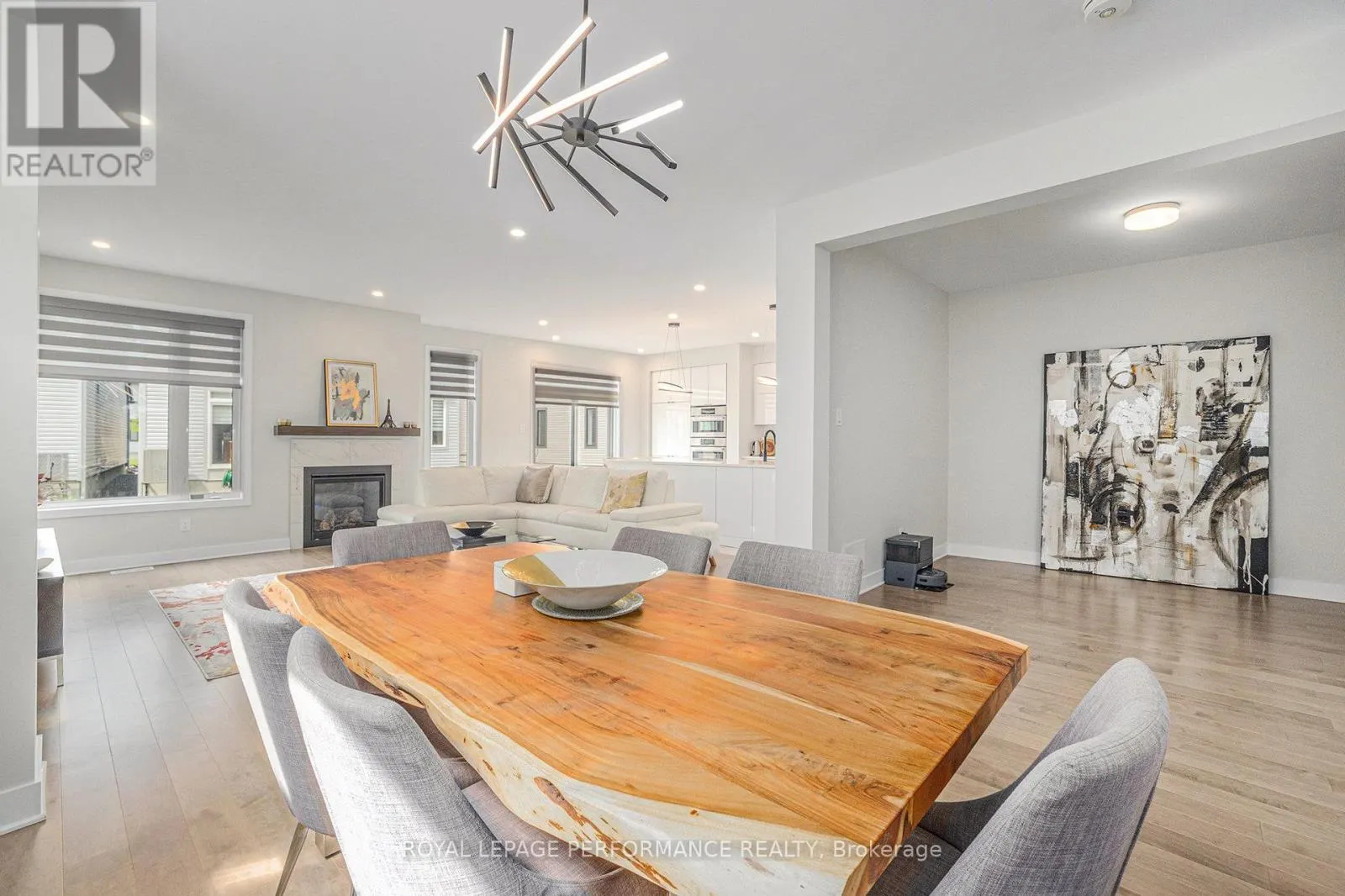 233 BEAUGENCY STREET