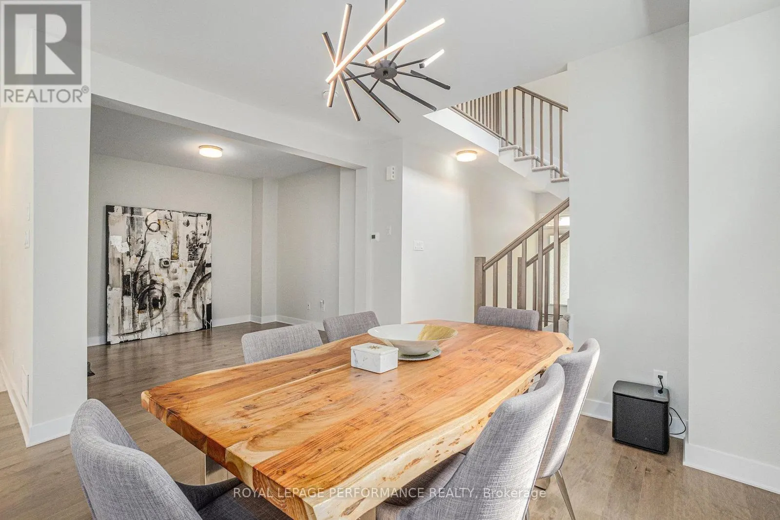 233 BEAUGENCY STREET