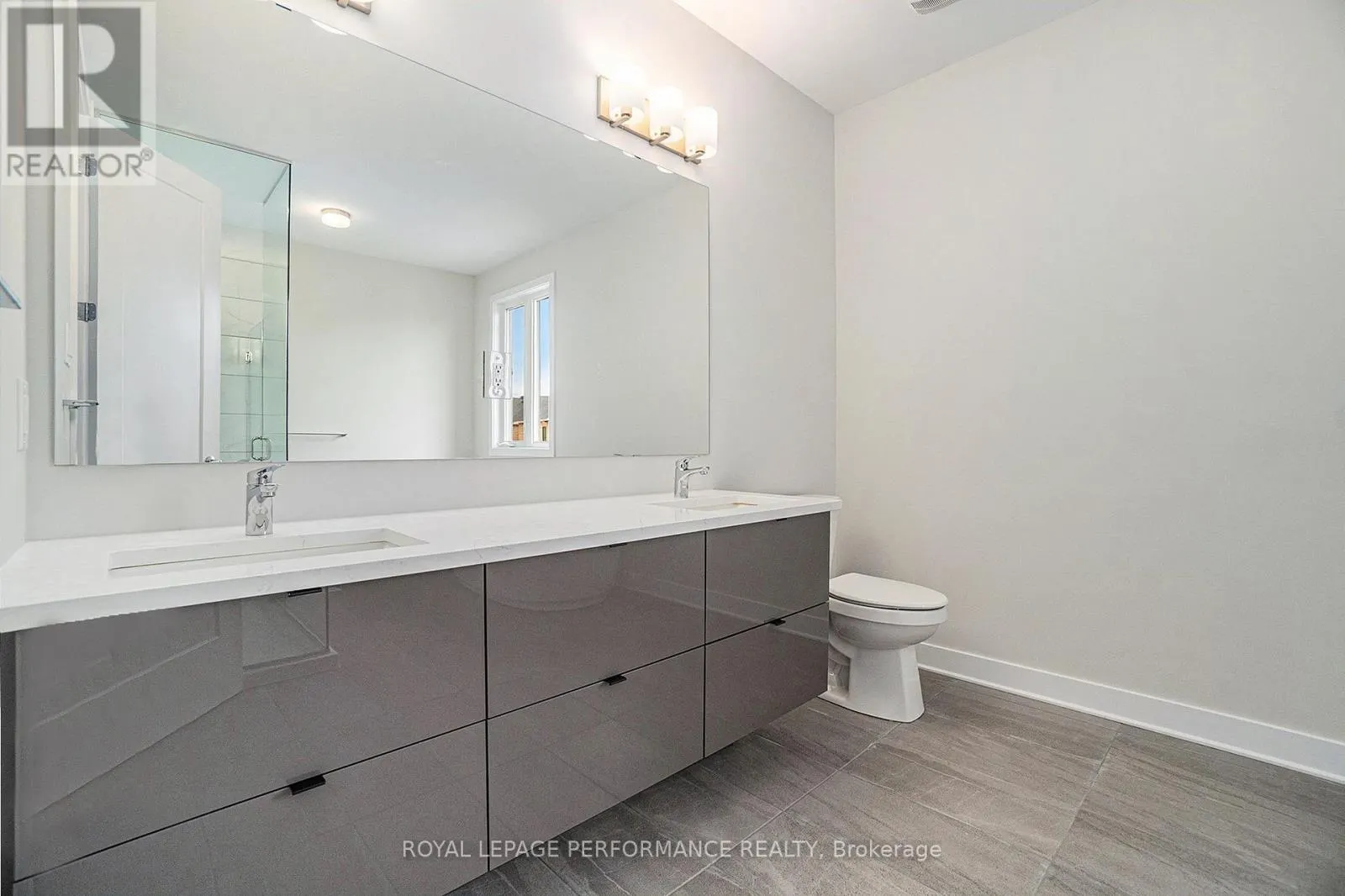 233 BEAUGENCY STREET
