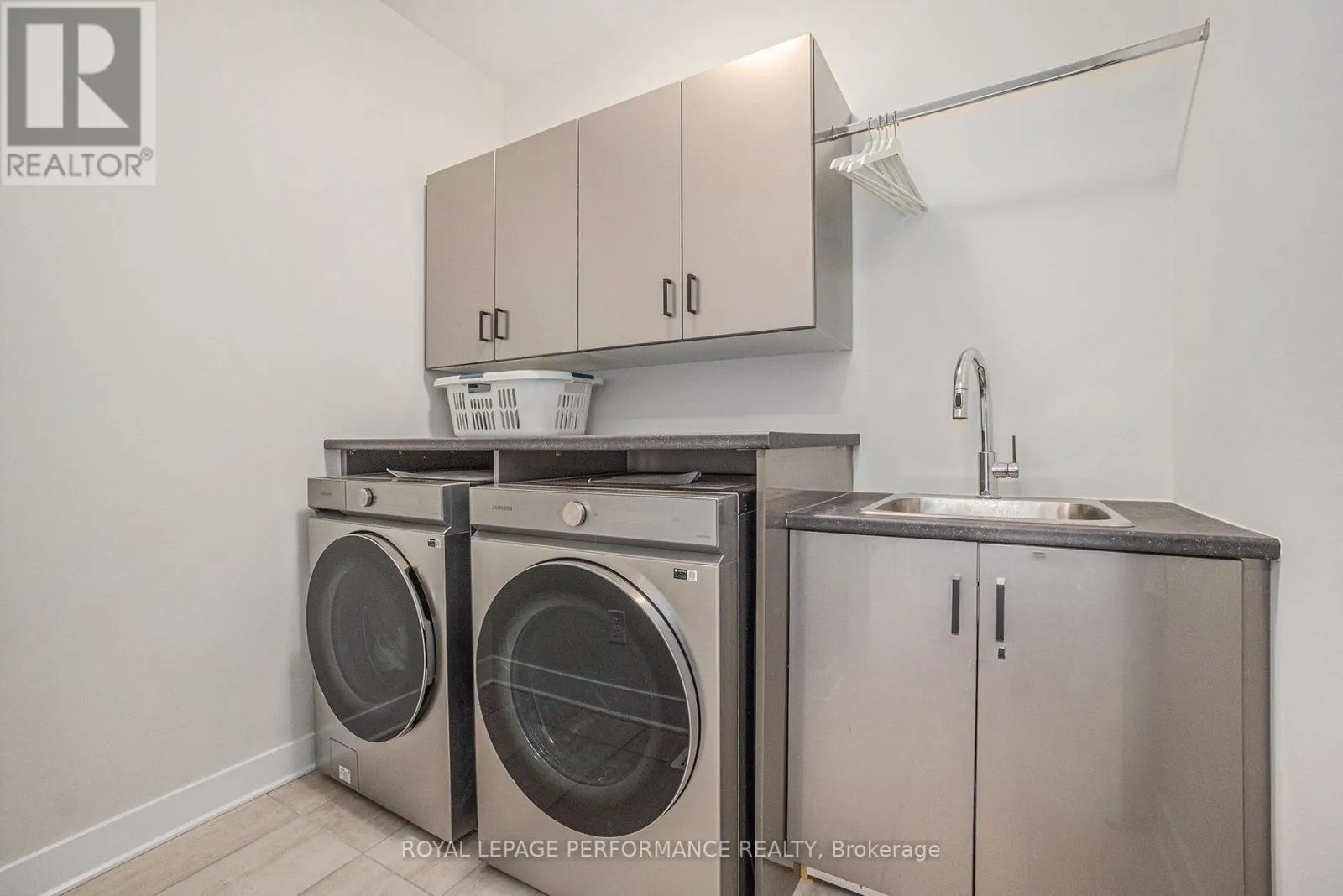 233 BEAUGENCY STREET