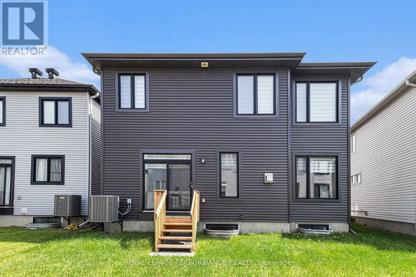 233 BEAUGENCY STREET