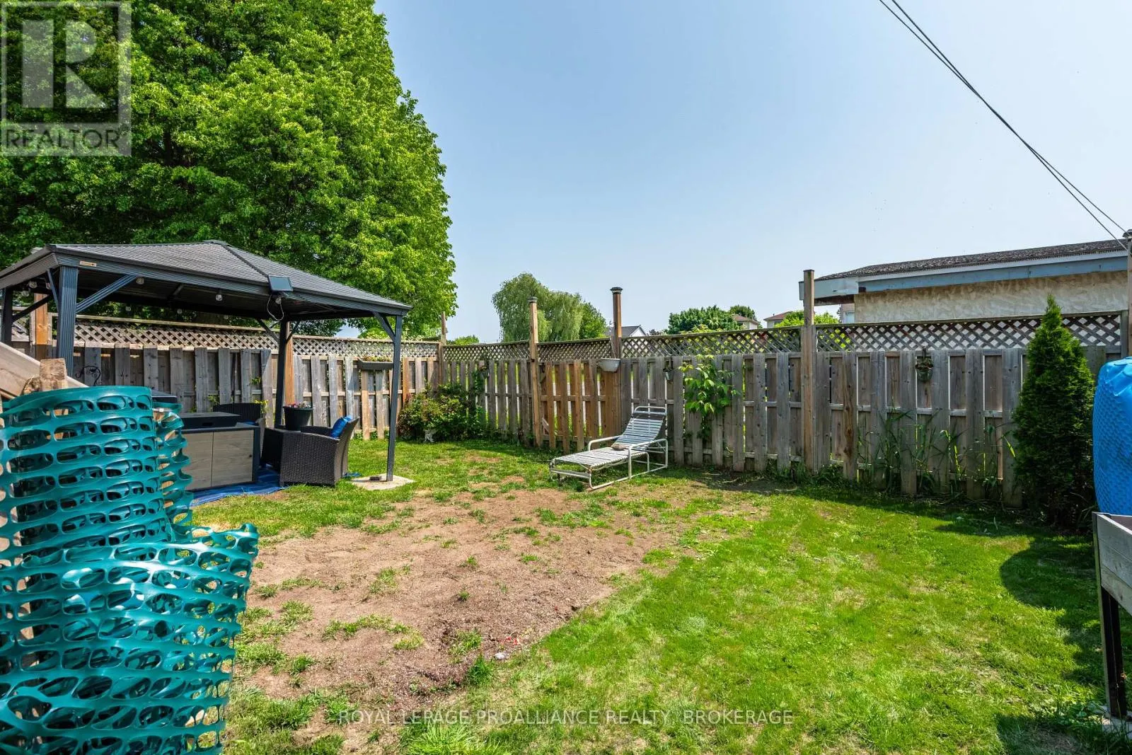 587 DAVIS DRIVE