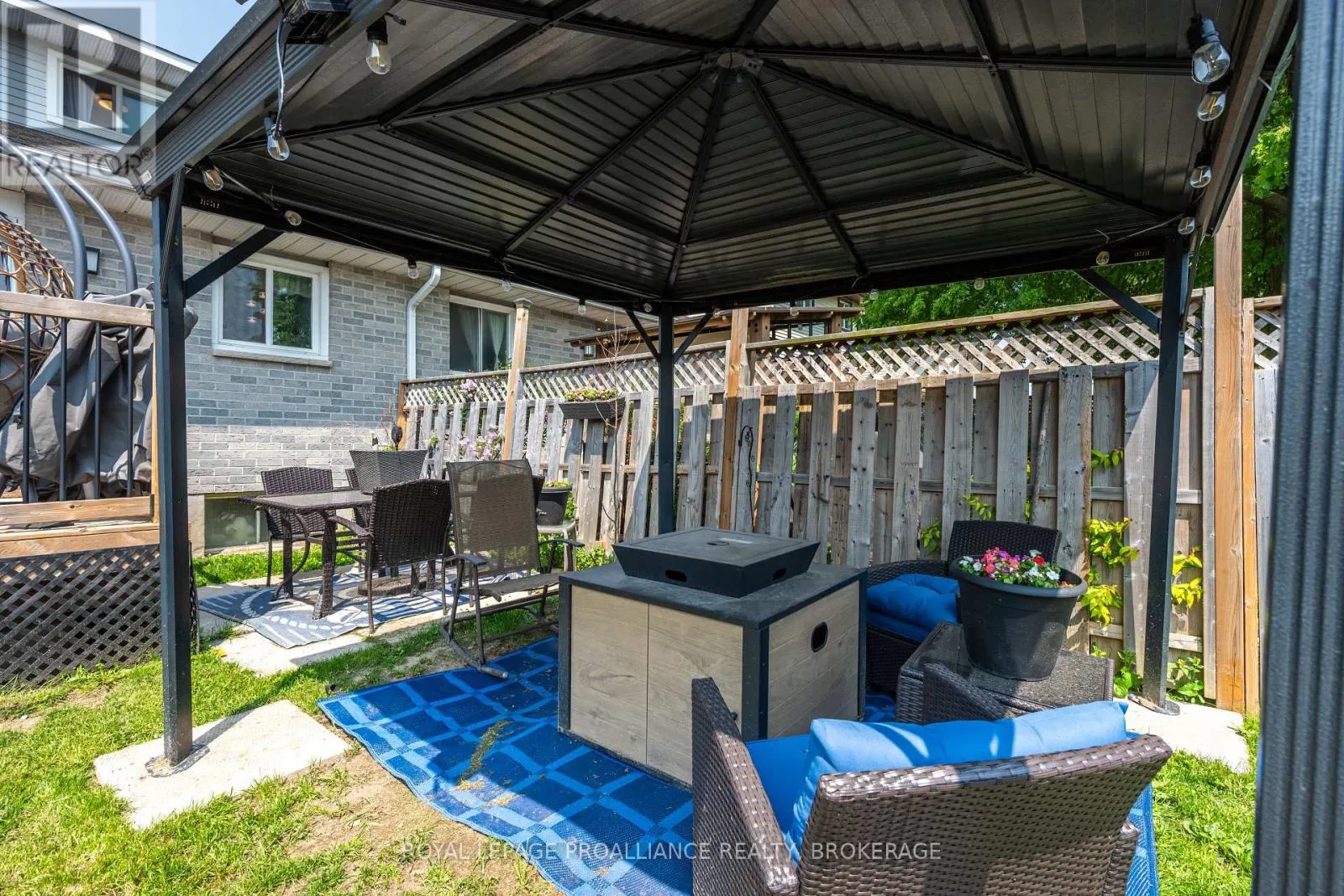 587 DAVIS DRIVE