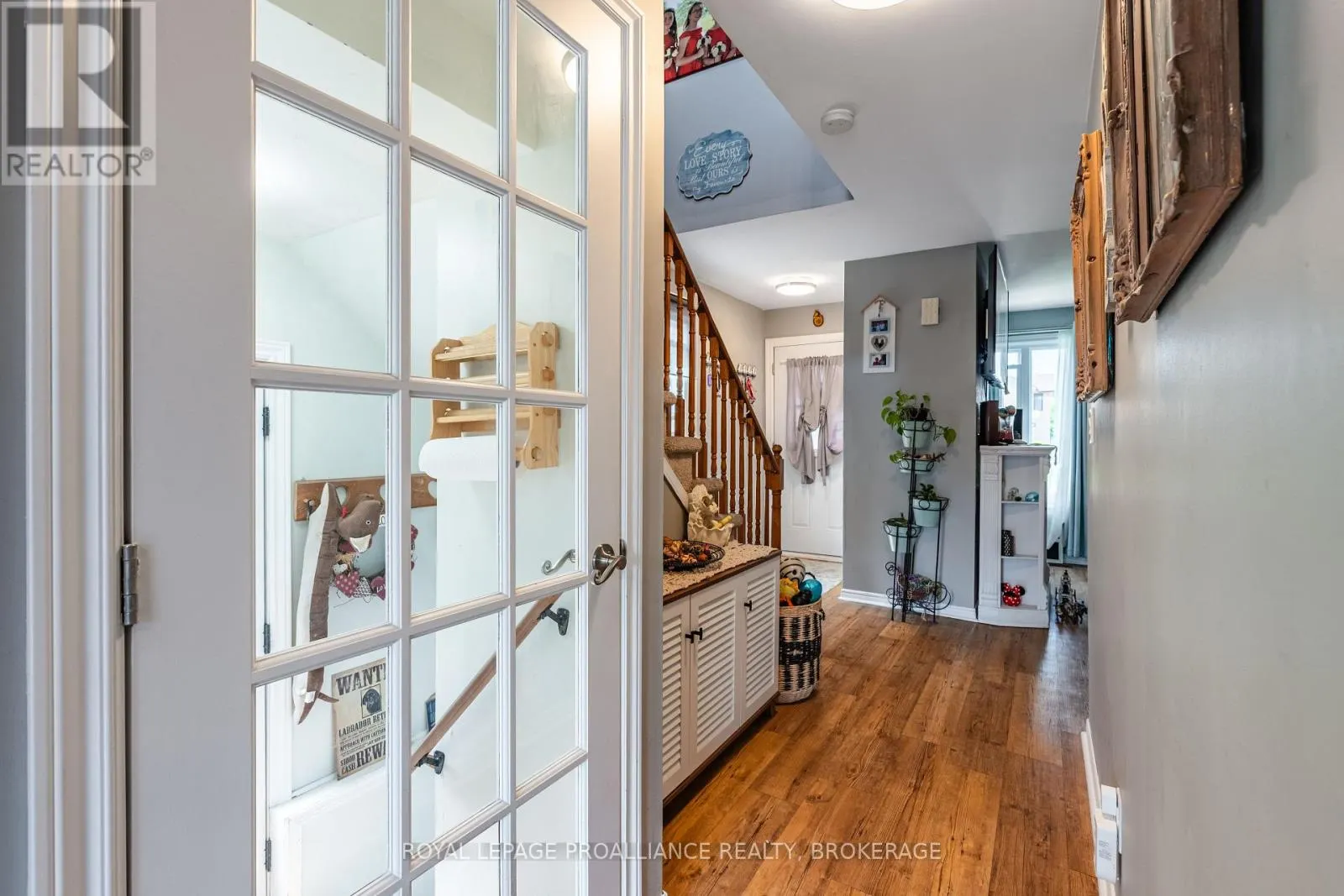 587 DAVIS DRIVE
