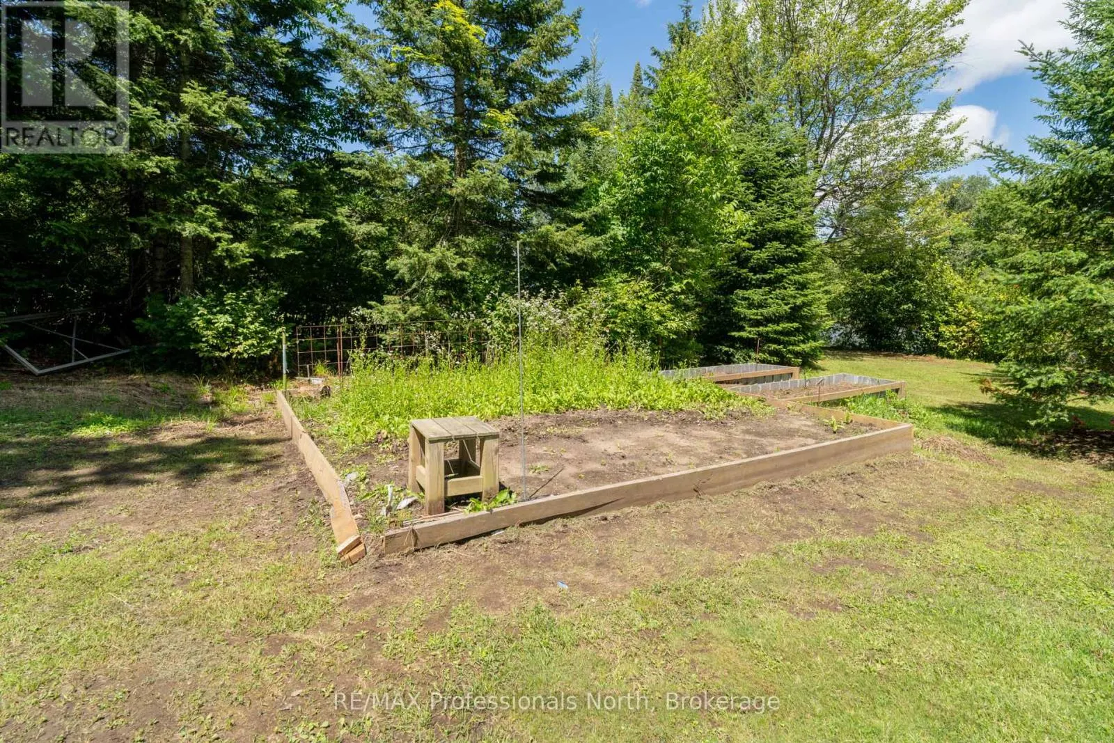 899 KATRINE ROAD