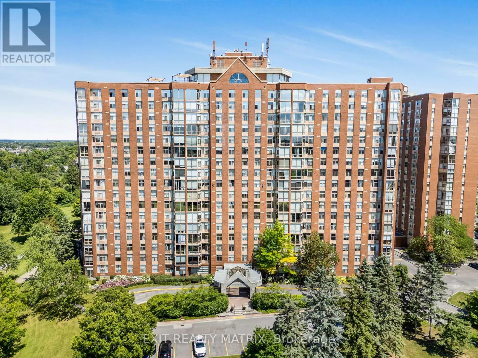 705 - 2759 CAROUSEL CRESCENT