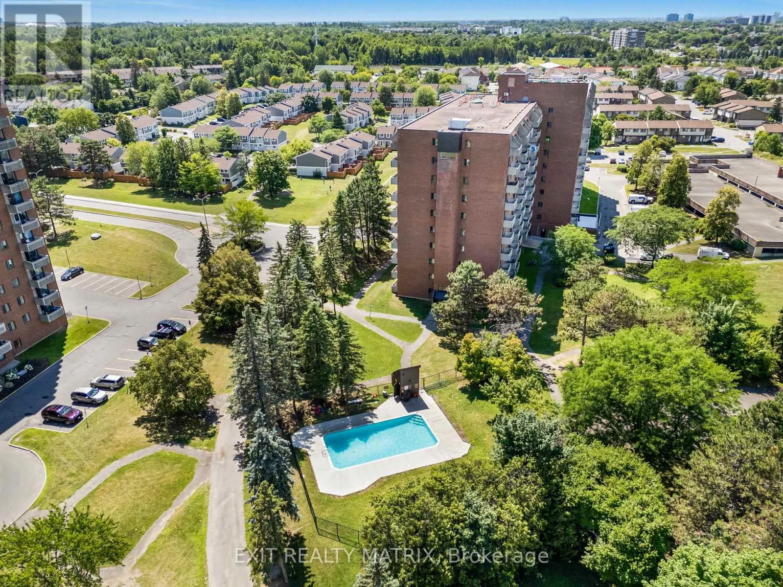 705 - 2759 CAROUSEL CRESCENT