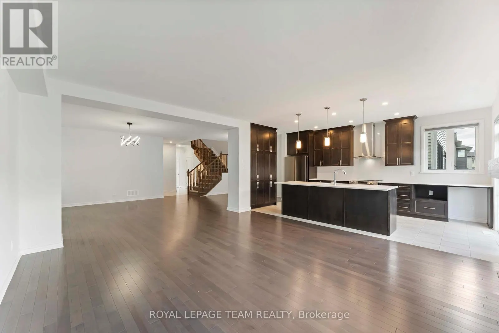 1010 BRIAN GOOD AVENUE