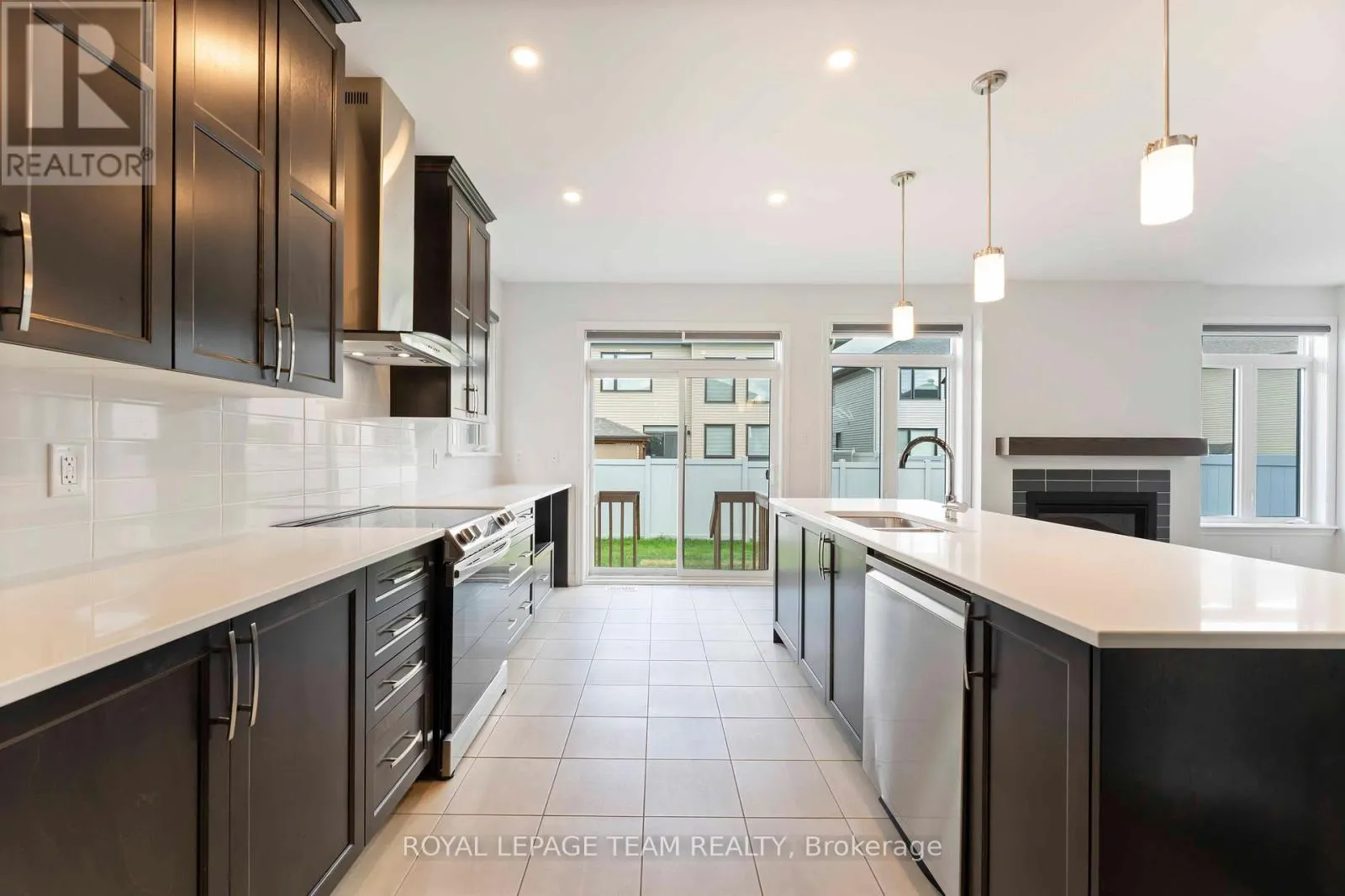 1010 BRIAN GOOD AVENUE