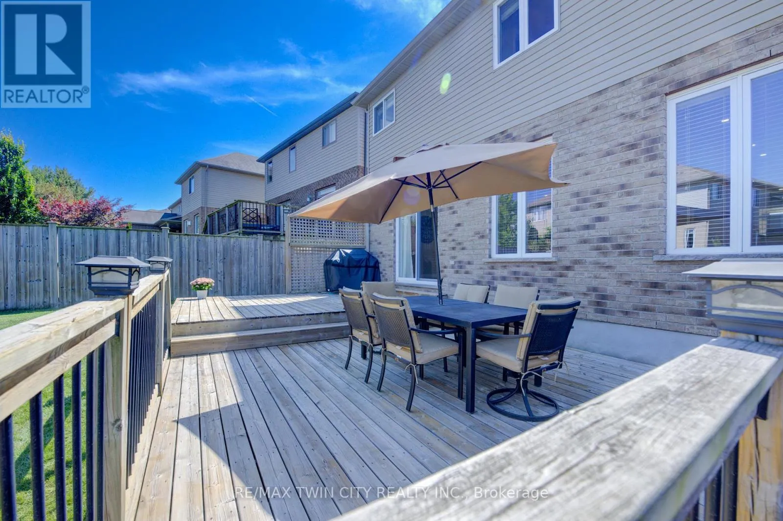 304 WESTPARK CRESCENT