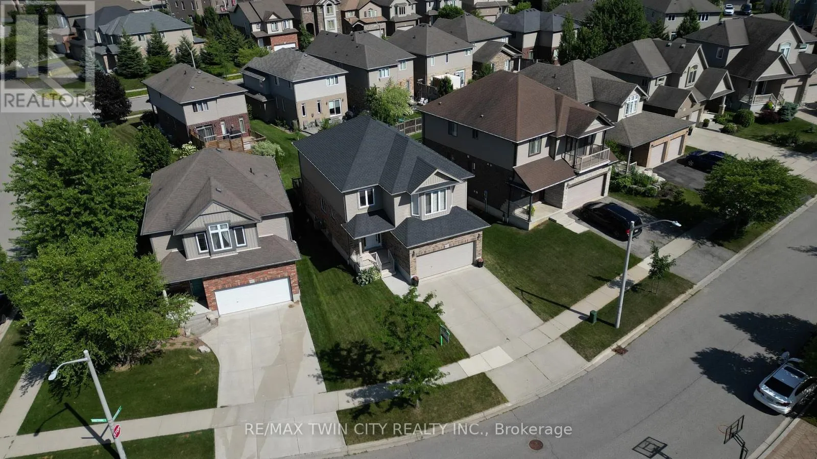 304 WESTPARK CRESCENT